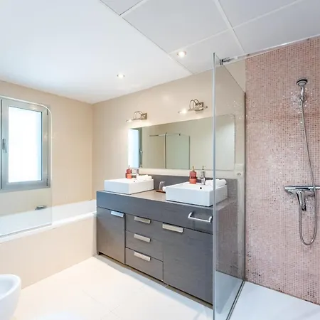 Vb Camelia 4br By The