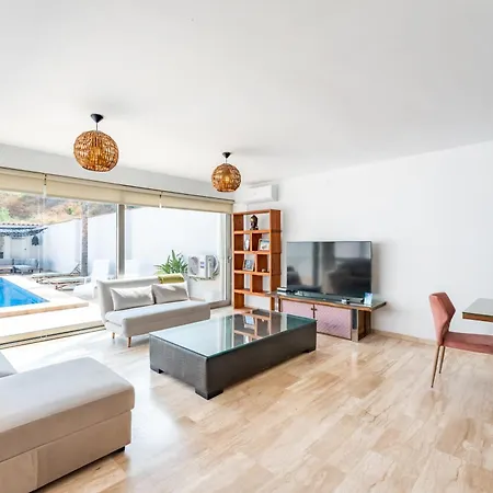 Villa Vb Camelia 4br By The *