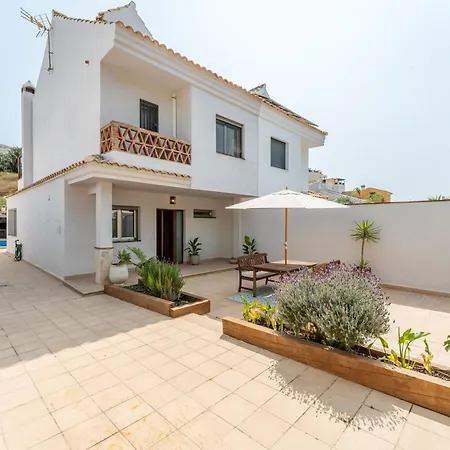 Vb Camelia 4br By The Villa *